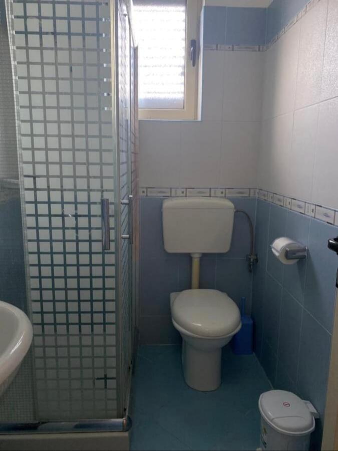 Apartmet Dritan Belulaj Apartamento Orikum Exterior foto